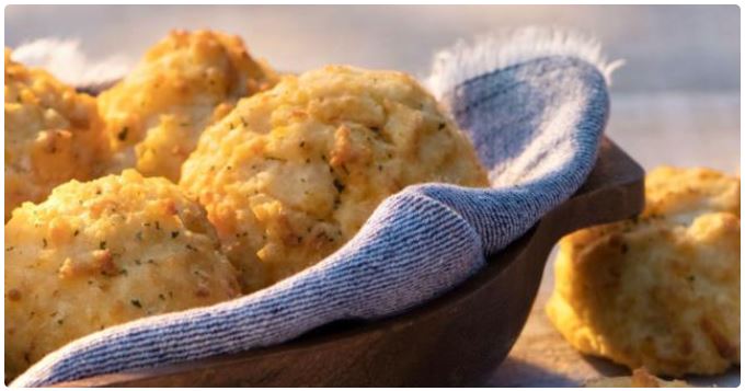 Half Dozen Cheddar Bay Biscuits